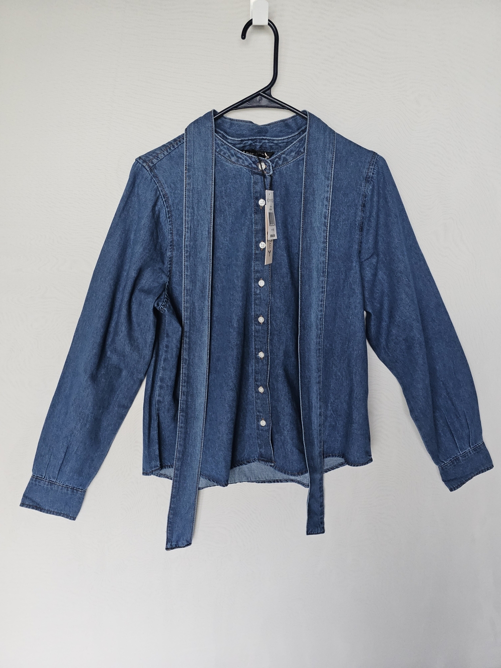 NWT Nanette Lepore Denim Tie-Neck Button Down Blouse Size M